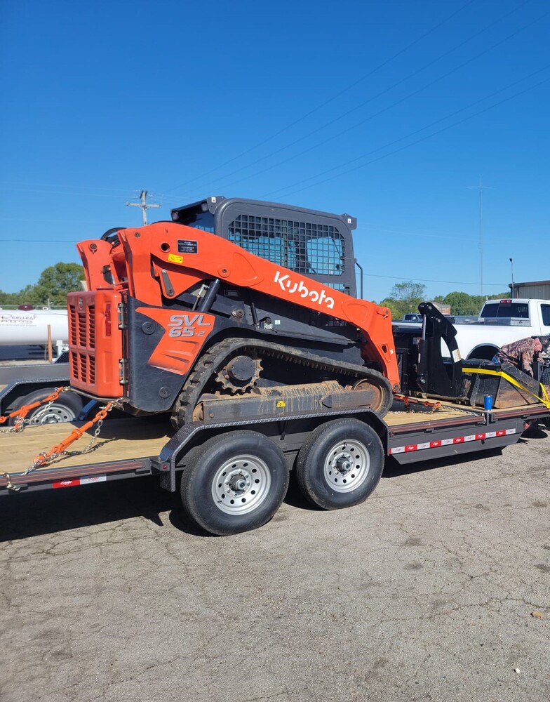 skid steer 1.jpg